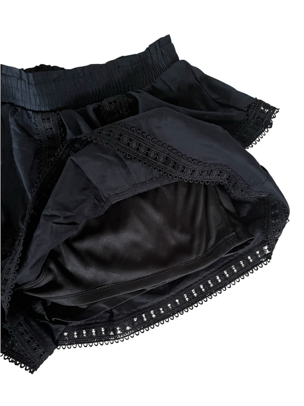 FRANCESCA’S Women's Black Tiered Embroidered Lace Trim Shorts/ Skort size XS - Picture 7 of 10